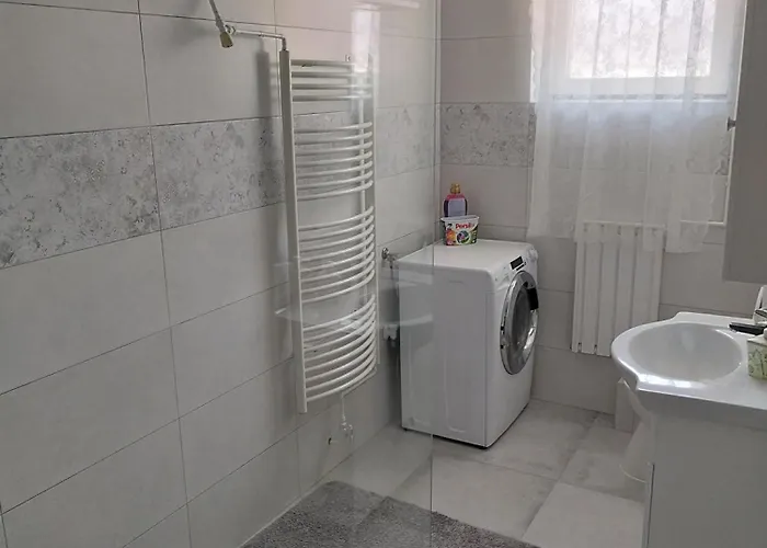 Gabi Vendeghaz Casa vacanze